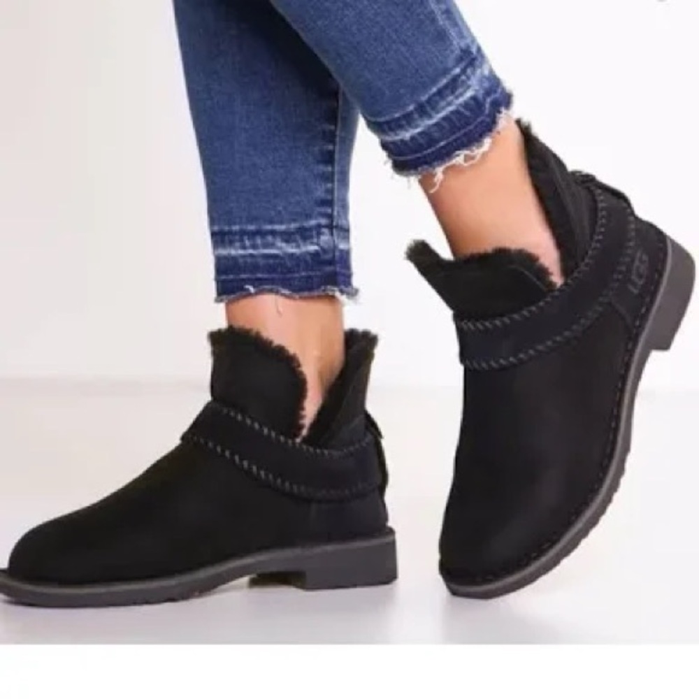 Women's UGG Mckay Suede Ankle Boots